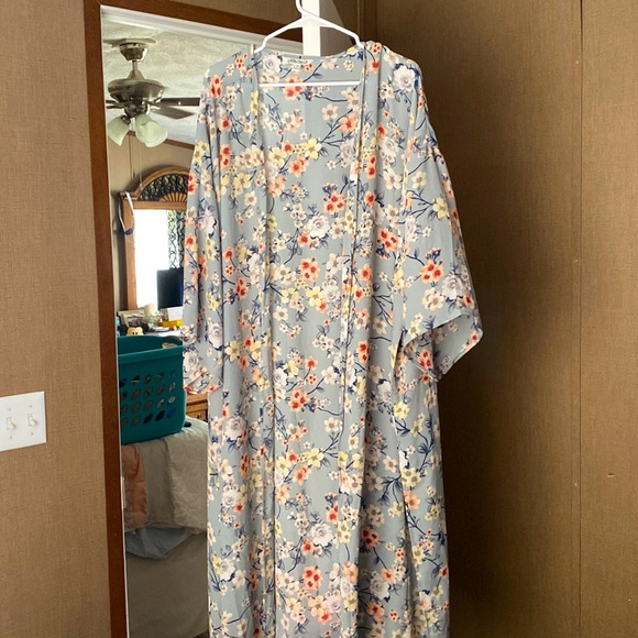 The Pioneer Woman Tops - Pioneer Woman Duster NWOT 2-3XL